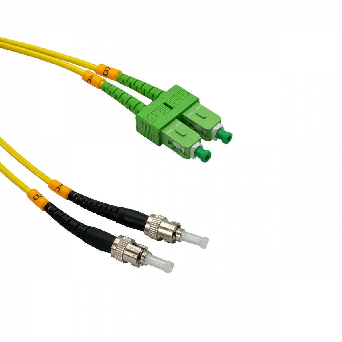 JFSAT3. Cable puente de fibra óptica monomodo dúplex de 3 metros con conectores SC/APC a ST/UPC, diámetro de 3 mm y fibra 9/125 µm.
