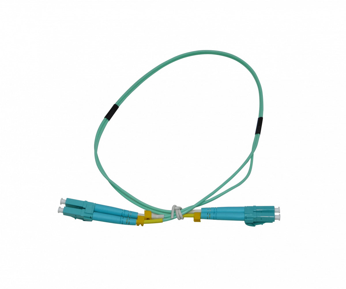 UOC-0.5. Cable de interconexión dúplex de fibra óptica multimodo UBIQUITI de 50 cm, con conectores LC a LC, núcleo de 50/125 µm, OM3 y cubierta de 2 mm.