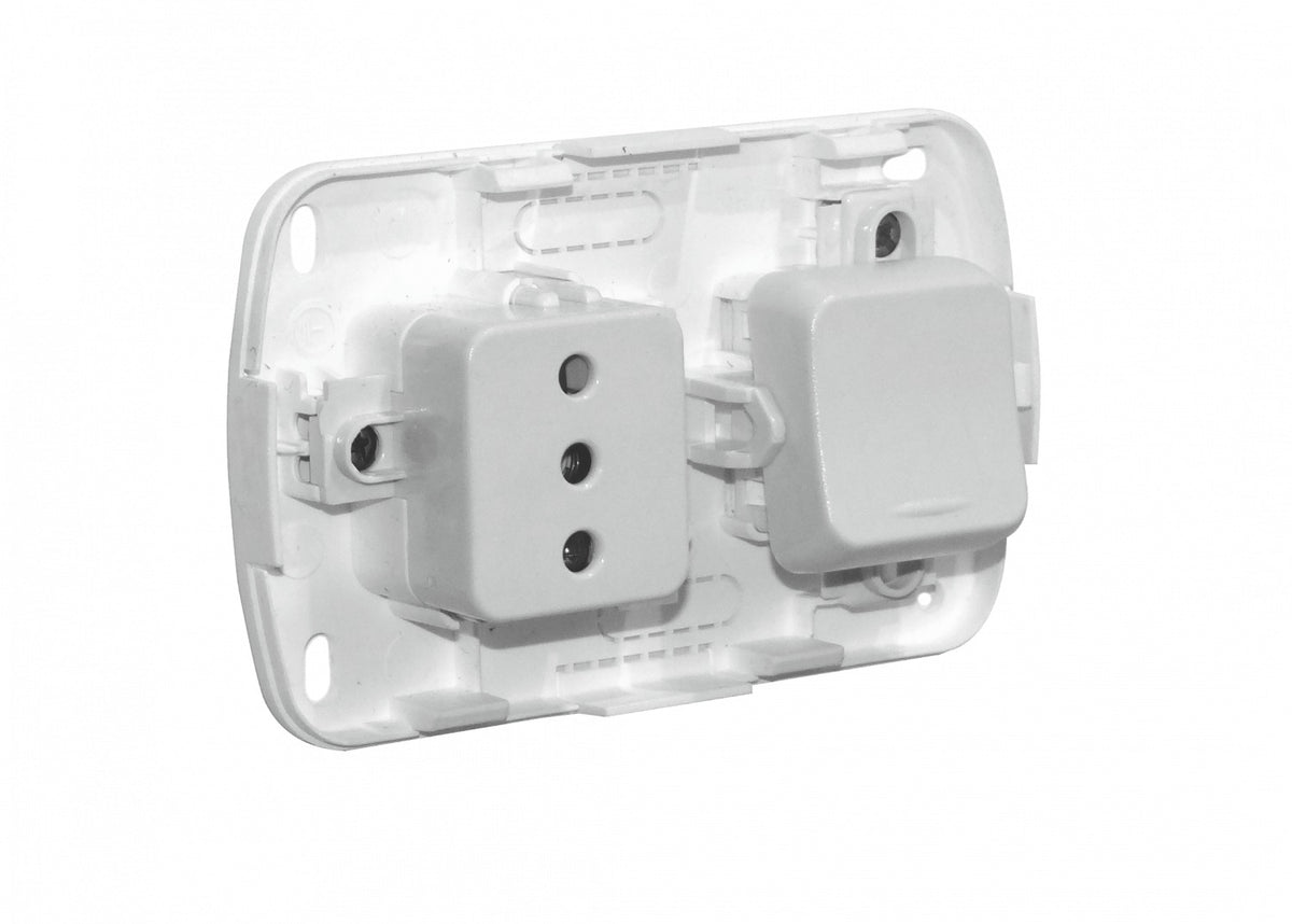 ENCH-INTERRUP KALOP Interruptor con Toma de Corriente Superficial Blanco con Conexión a Tierra Tekna KS39674