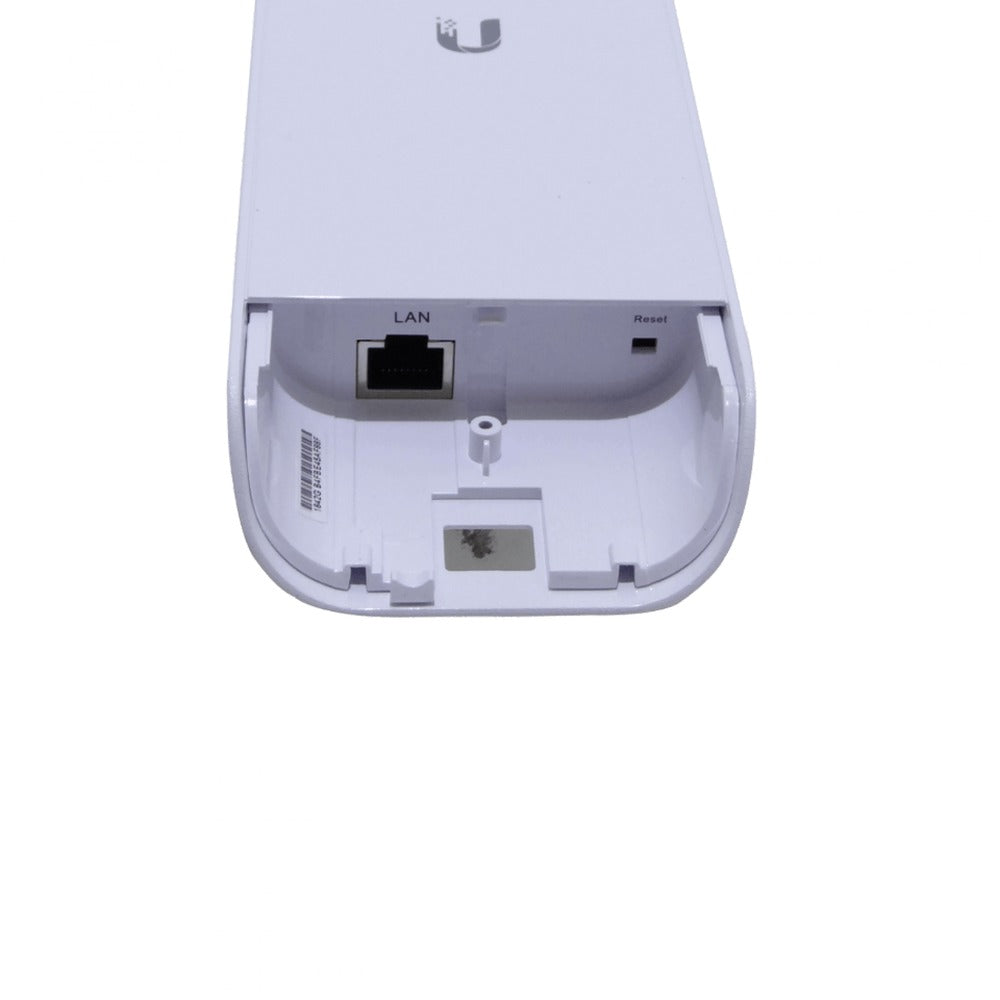 LOCOM5-LIQ DE SEGUNDA MANO UBIQUITI Equipo de Cliente/AP Airmax 5GHz 13dBi 23dBm 1-Puerto-100-RJ45 con PoE Pasivo 24V Incluido 2x2